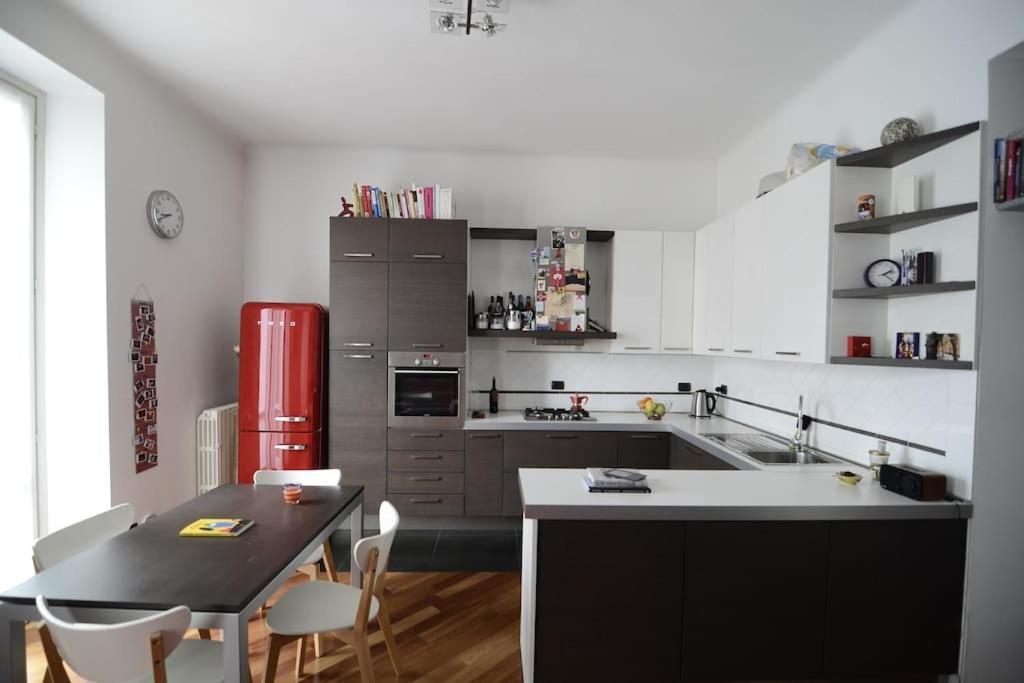 Apartamento Quiet & Bright In A Sparkly District! Milán Exterior foto